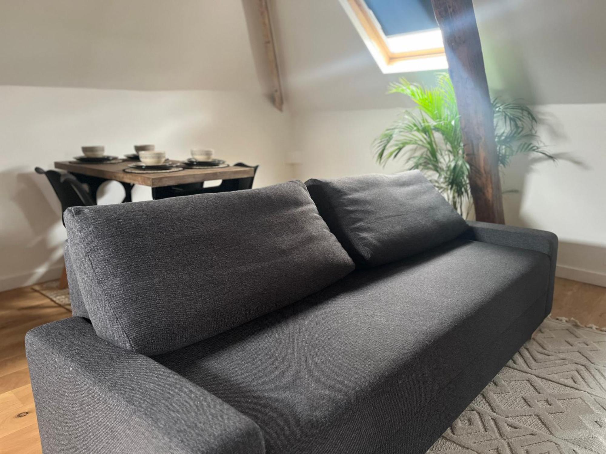 Appartement Aeroport Orly อติส-มงส์ ภายนอก รูปภาพ